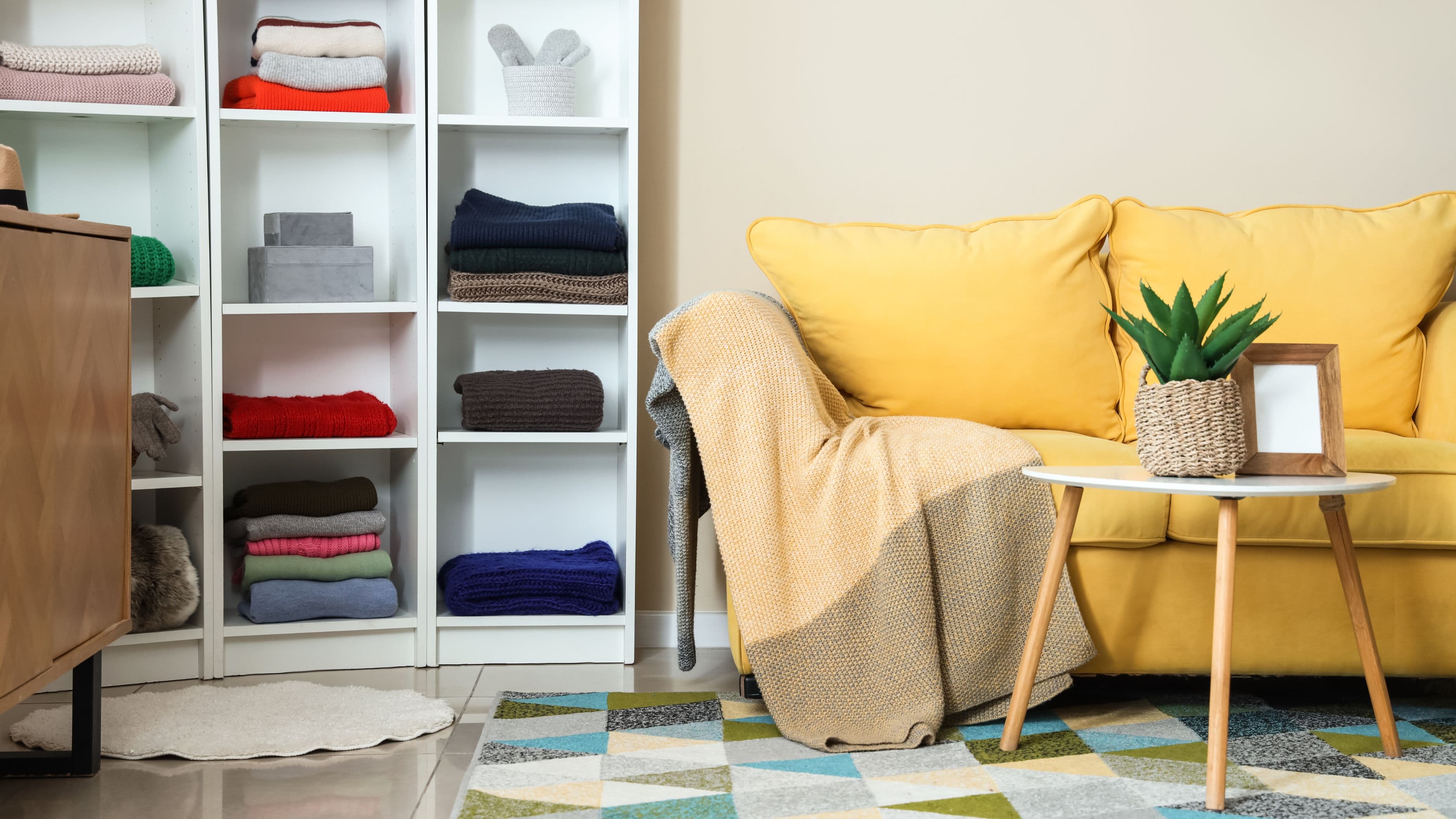 How to Design a Home That Feels Cozy Without Clutter