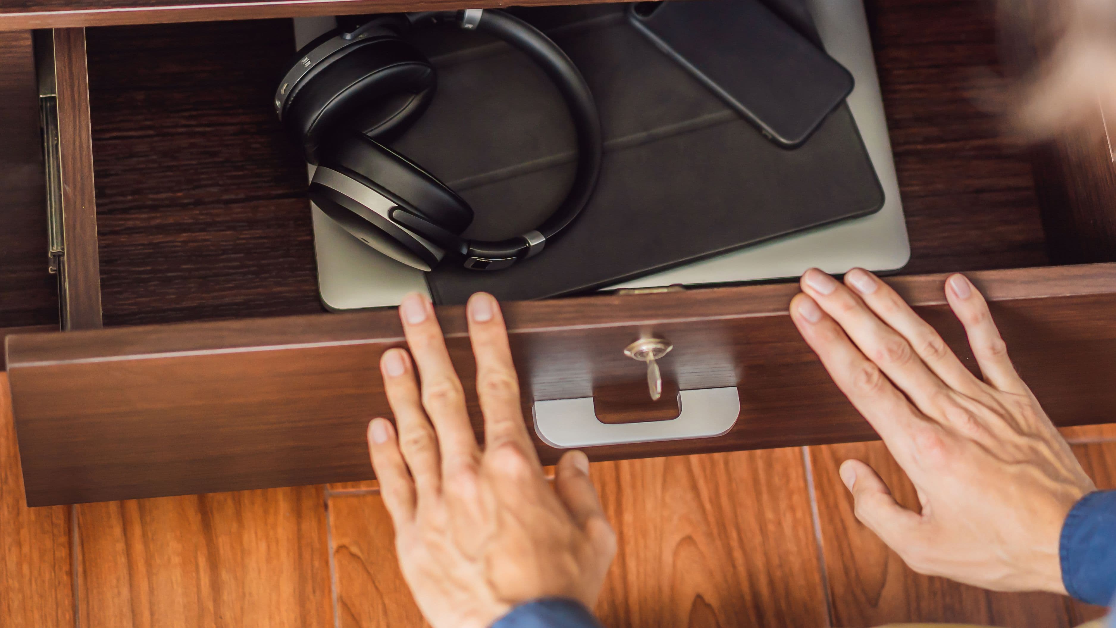 How to Build a Digital Detox Routine That Sticks