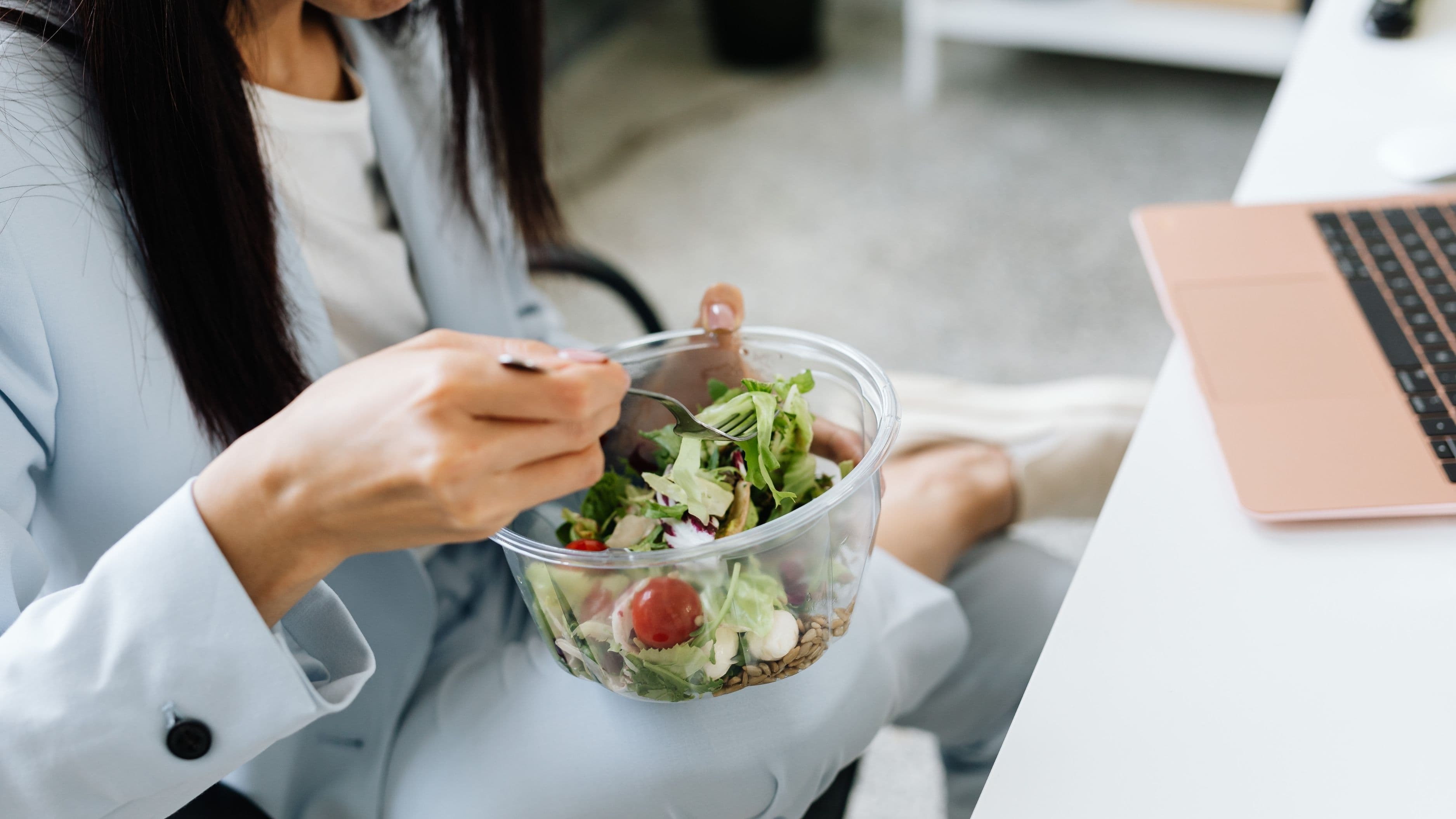 What Is Mindful Eating and How Can It Transform Your Relationship with Food?