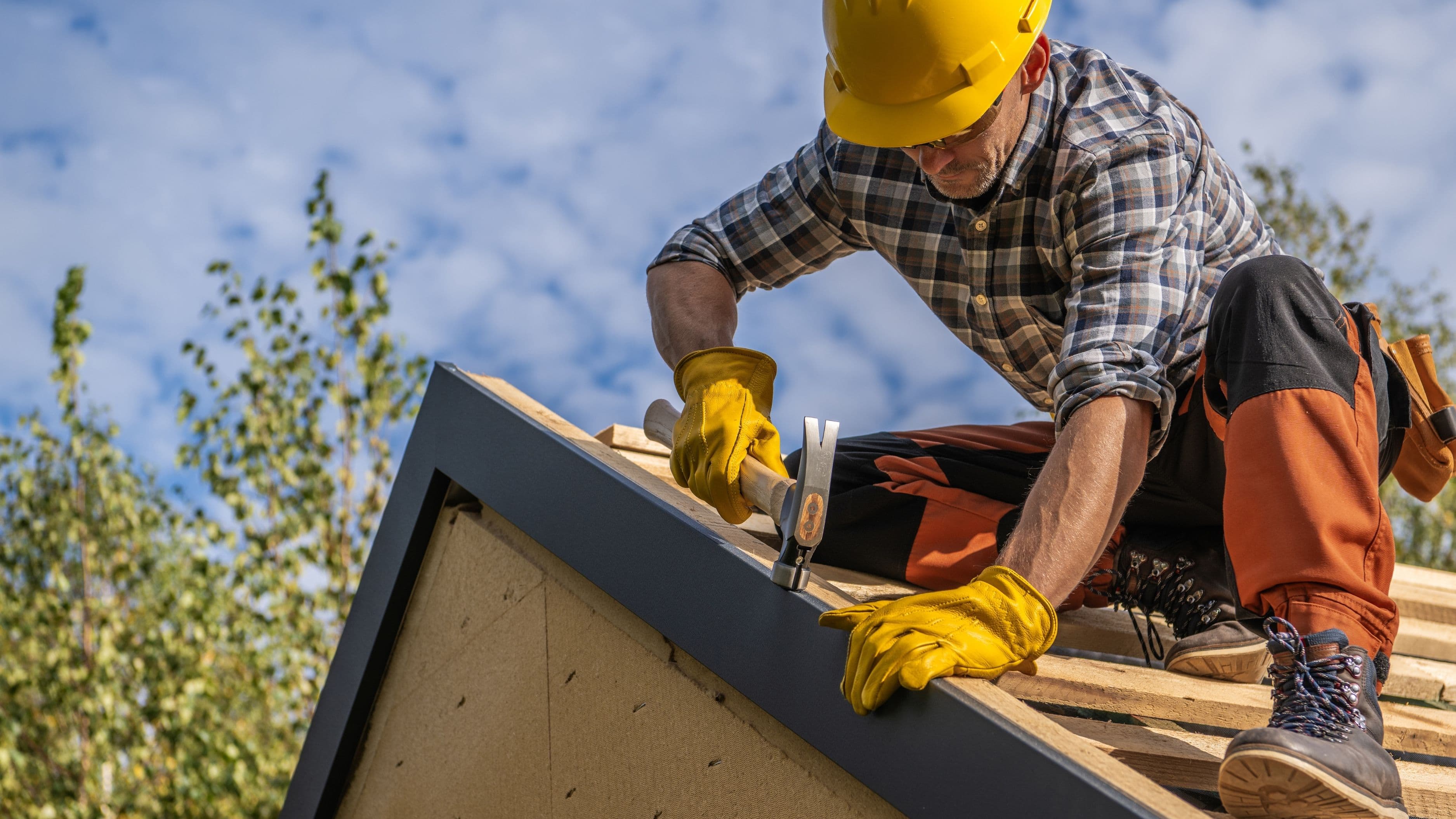 Modern Roofing Materials That Improve Durability and Style