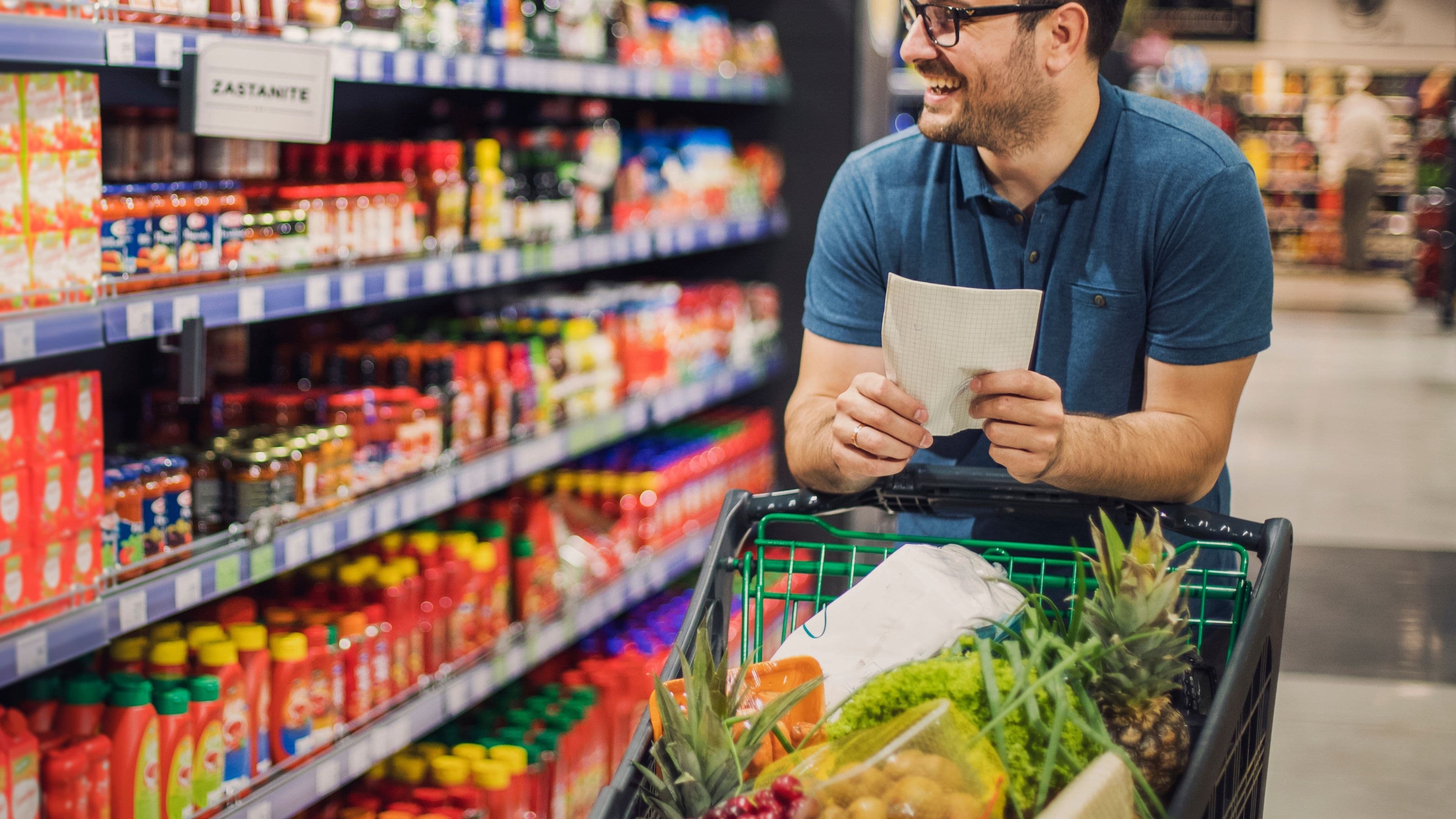 How to Create a Monthly Shopping List That Saves You Time and Money
