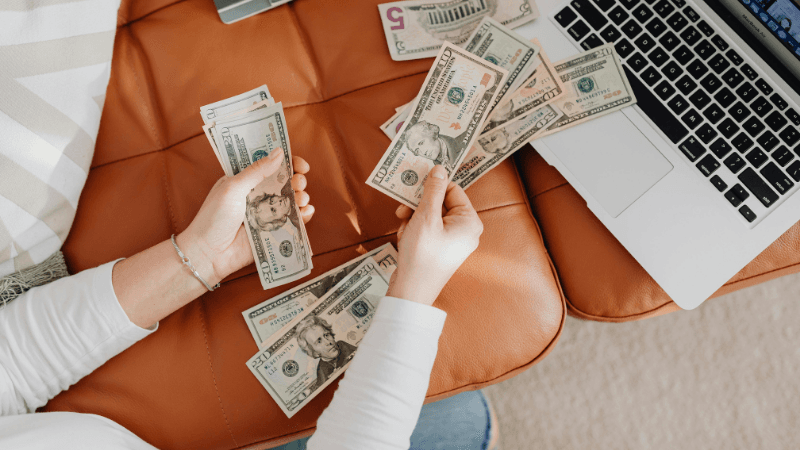 Saving for College: Tips for Parents on How to Start Early
