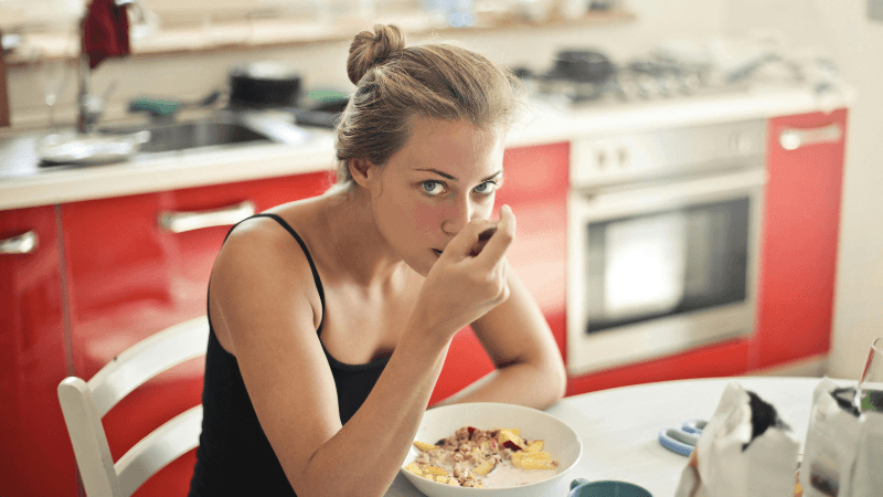 The Best Foods for an Upset Stomach, According to a Doctor